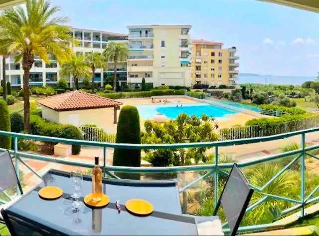 1 Bedroom Sea View, Swimming Pool, Beach On Foot, Parking Αντίμπ Γαλλία